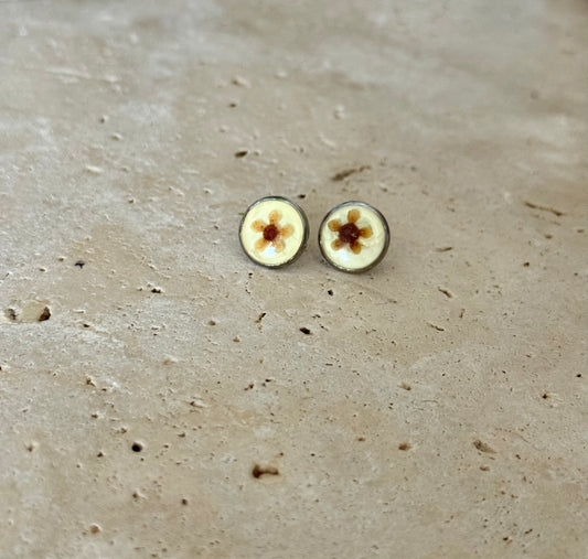 Silver Resin Stud Earrings (253)